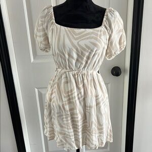Sincerely Jules Cream Puff Sleeve Sundress
